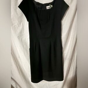 Timeless black dress with pockets!!